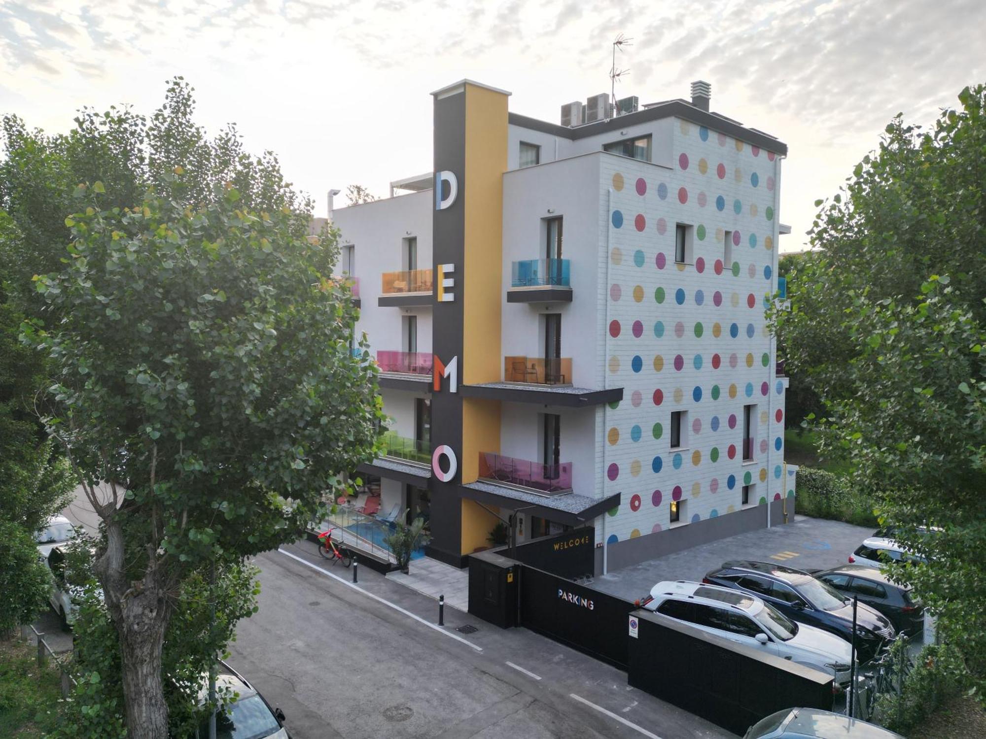 Demo Hotel Design Emotion Rimini Exterior foto