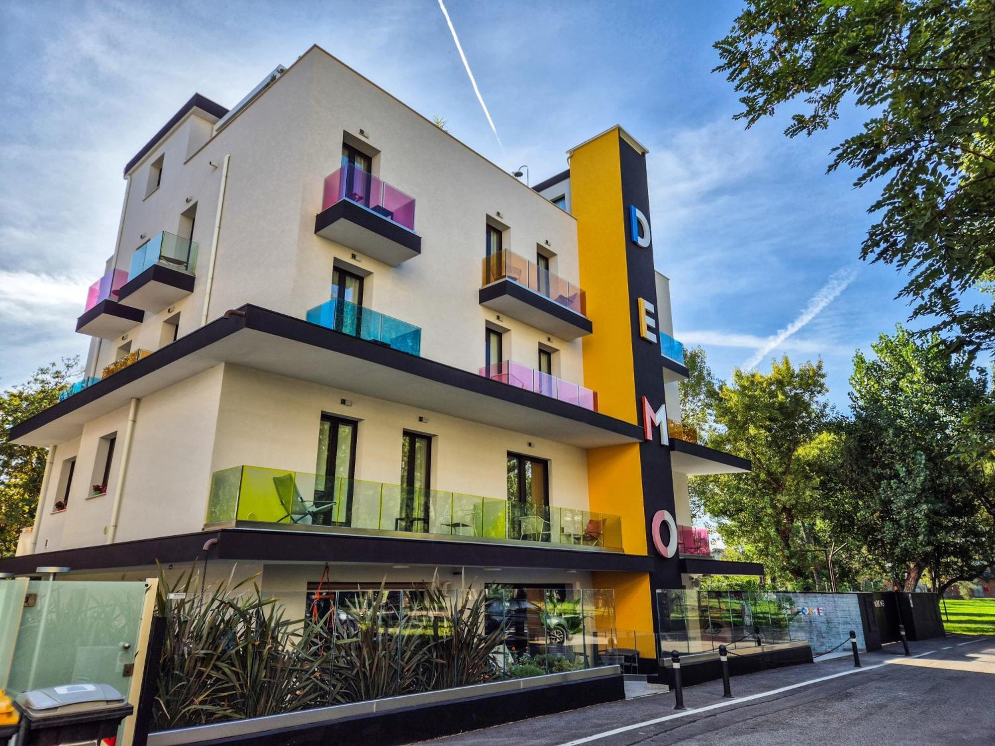 Demo Hotel Design Emotion Rimini Exterior foto